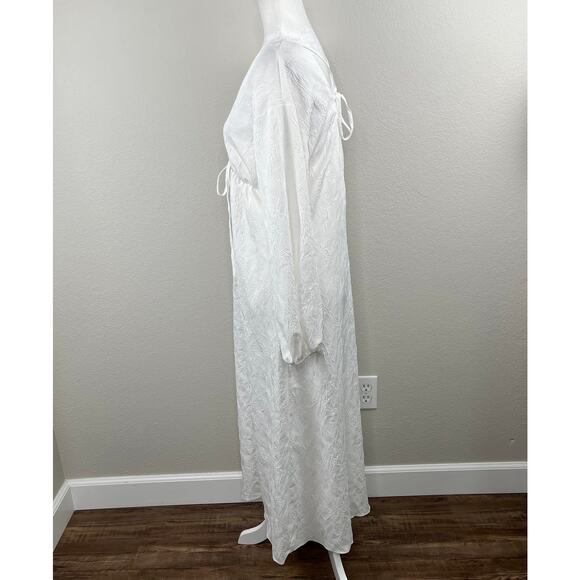 ASOS Jacquard White Tie Front Lace Up Back V-Neck Long Sleeve Midi Dress 4 NWT - Picture 13 of 16